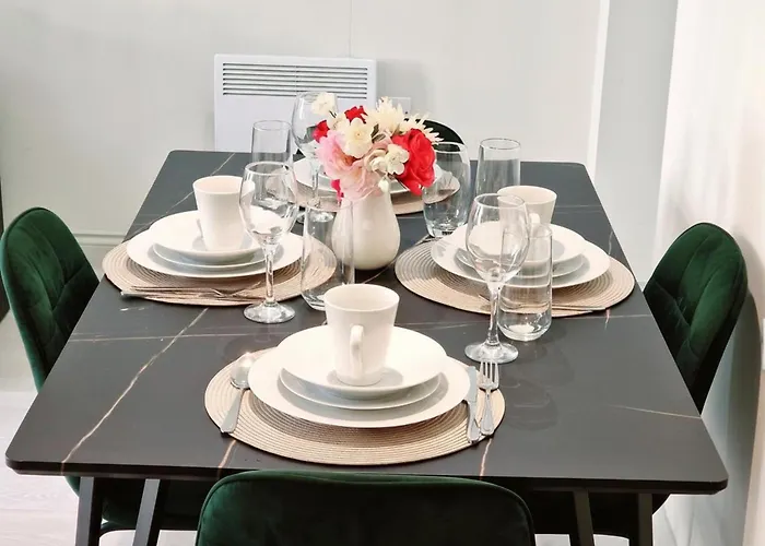 Stylish 1 Bed Sleeps 2 Parking * Лідс